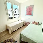 Marina Dream House بيت للعطل *